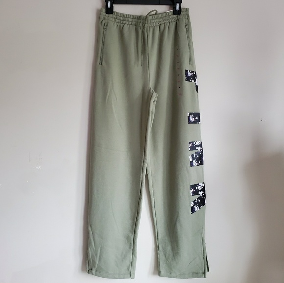 PINK VICTORIA'S SECRET PANTS SIZE S - Picture 2 of 3